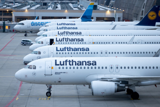 Aerolinky Lufthansa se dohodly s odbory na mzdách, další stávka nehrozí